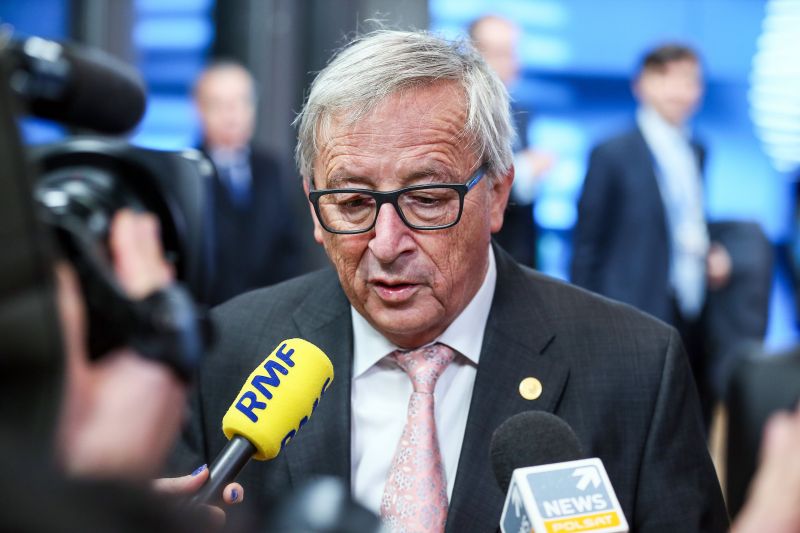 Juncker szerint sikeres a menedékkérők áthelyezésére szolgáló kvótarendszer