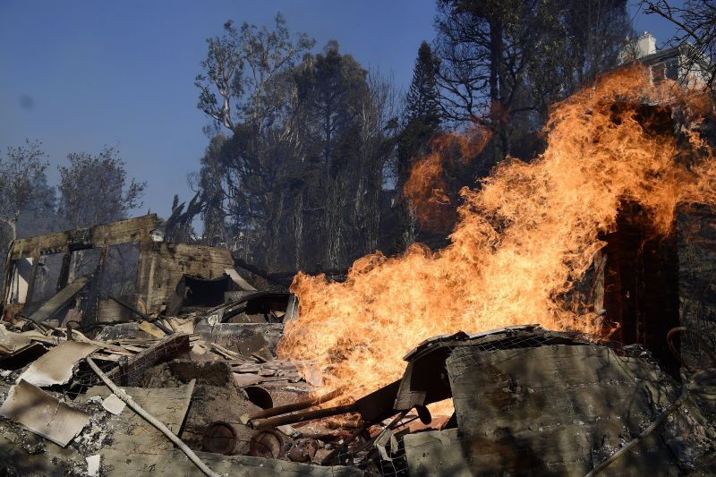 Kaliforniai erdőtűz: elszabadult a pokol Kaliforniában