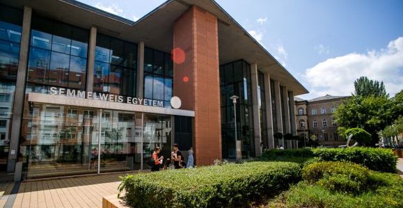 A Semmelweis Egyetem cáfolja a magánklinika alapításáról szóló sajtóinformációkat