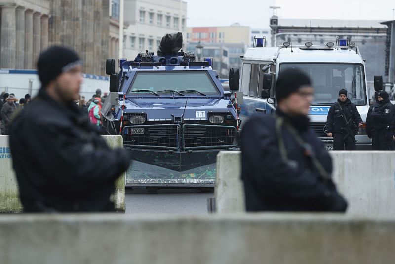 Új támaszpontok Berlinben: megerősítik a német szövetségi rendőrség terrorelhárító alakulatát
