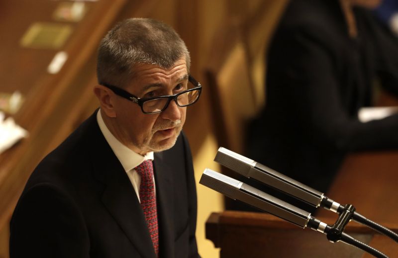 Mentelmi jogának felfüggesztését kéri a cseh miniszterelnök