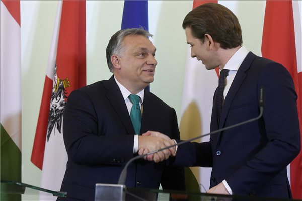Orbán tisztességes eljárást kér az ausztriai magyaroknak
