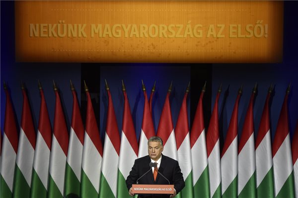 Az összes ellenzéki pártot kiosztotta évértékelőjében Orbán – a kormányfő szerint az elmúlt 8 év jobban sikerült, mint várta – videó