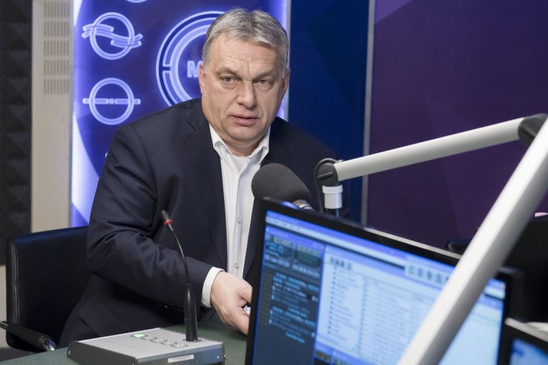 Orbán: ez az 1300 ember bekopogott az ajtón