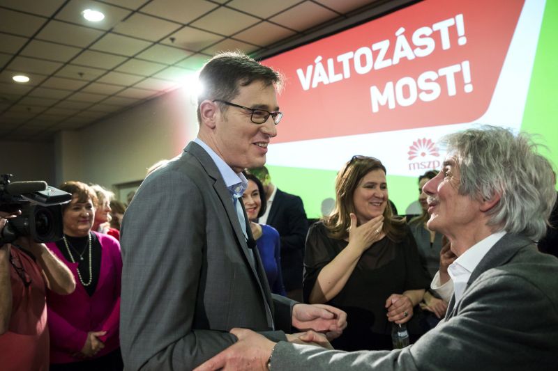 Népszavazással semmisítené meg a Fidesz alaptörvényét Karácsony Gergely