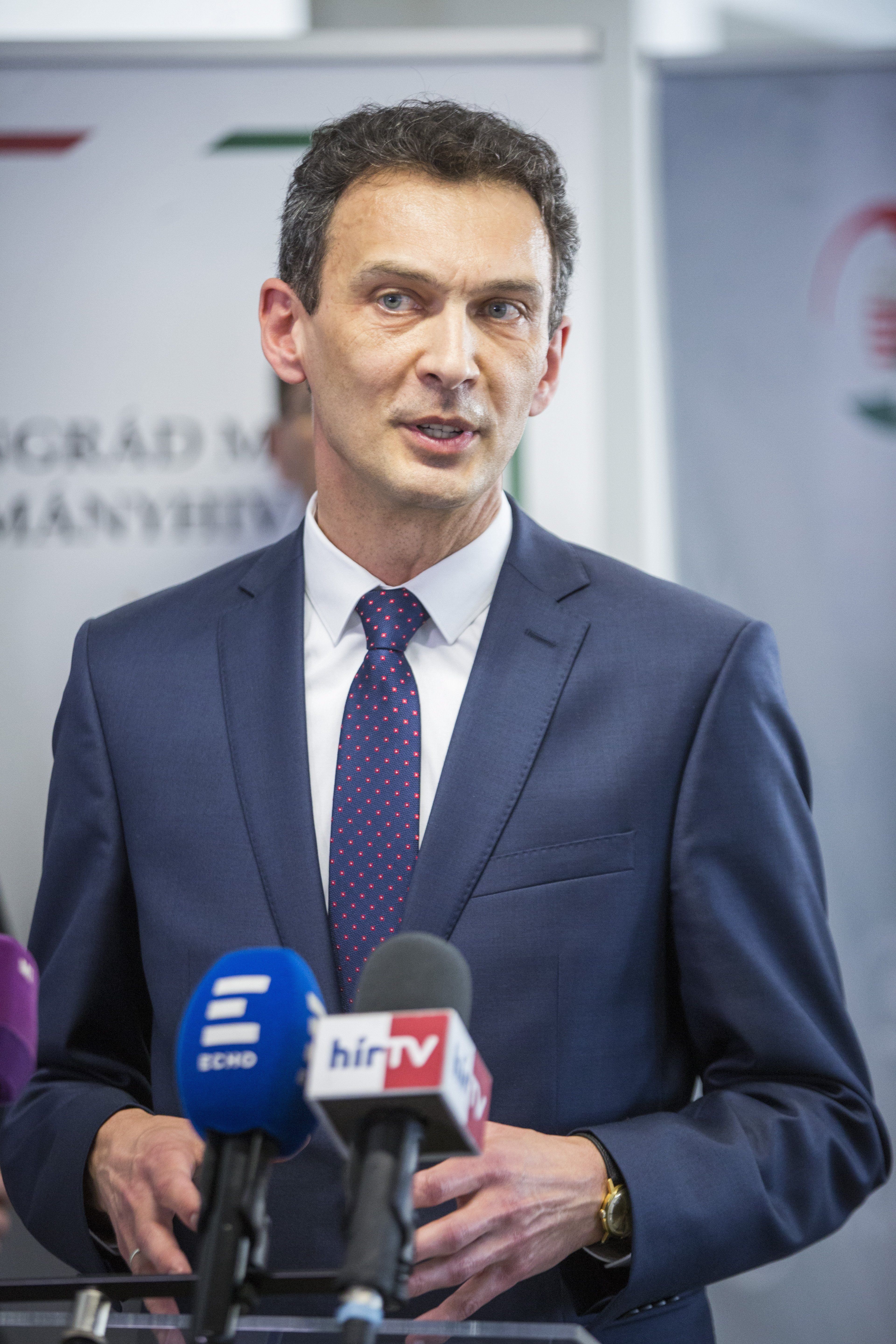 Lemondtak a hódmezővásárhelyi fideszes alpolgármesterek, a Fidesz kész támogatni az új független polgármestert – nyilvános a hódmezővásárhelyi Elios-szerződés