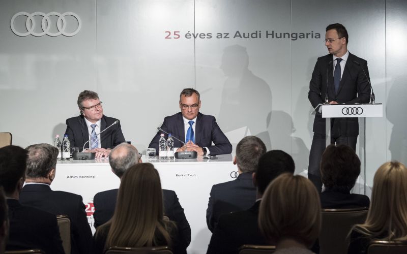 Új kutatási-fejlesztési központot hoz létre Győrben az Audi