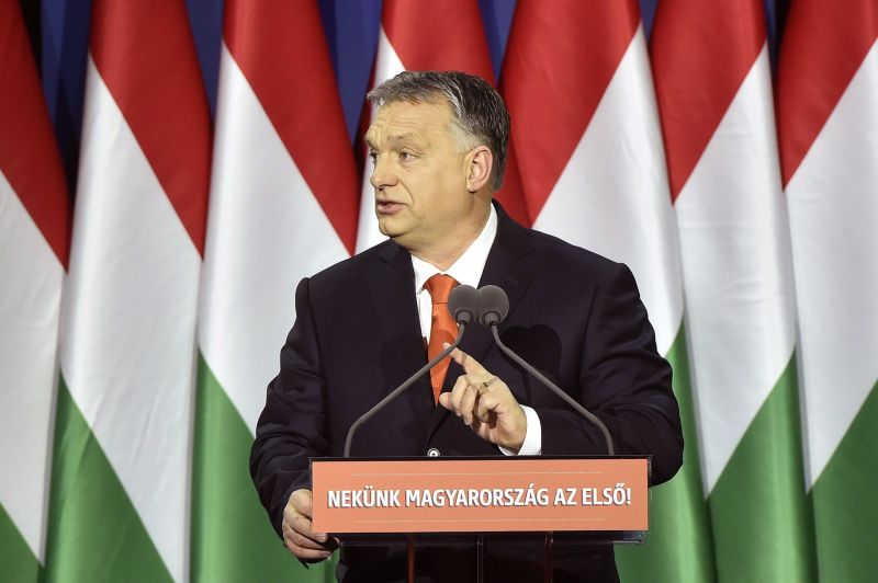 Orbán Viktort közvetlenül elérte az Elios-botrány?