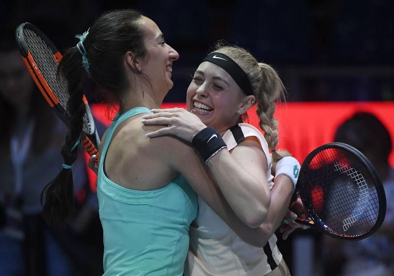 Stollár Fannyék nyerték budapesti női tenisztorna döntőjét párosban