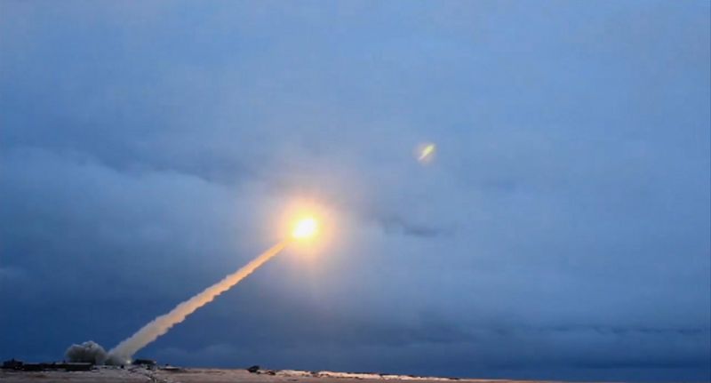 Putyin: az új orosz fegyverekkel szemben semmit sem ér az amerikai rakétavédelmi rendszer