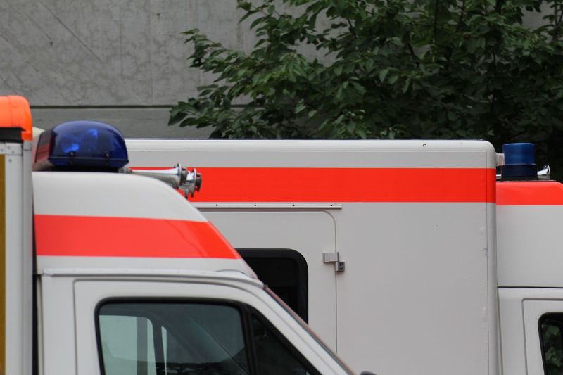 Szén-monoxid-mérgezésben meghalt egy ember Debrecenben  – hét embert kórházba vittek