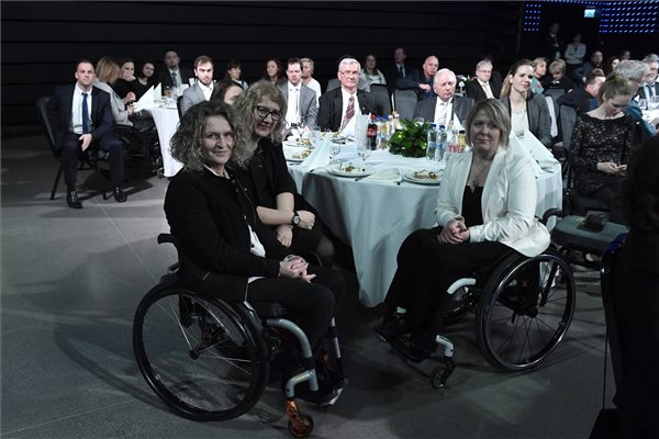 Színes programsorozattal ünnepelték az első Magyar Parasport Napját