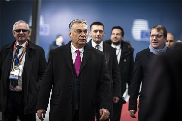 Orbánnak és körének kitiltását kezdeményezték az Egyesült Államokban