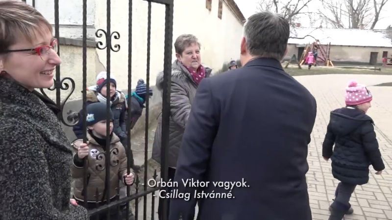 Választási bizottság: Orbán Viktor nyugodtan kampányolhat óvodában