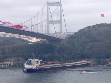 Történelmi műemléket rombolt le egy tanker Isztambulban – videó