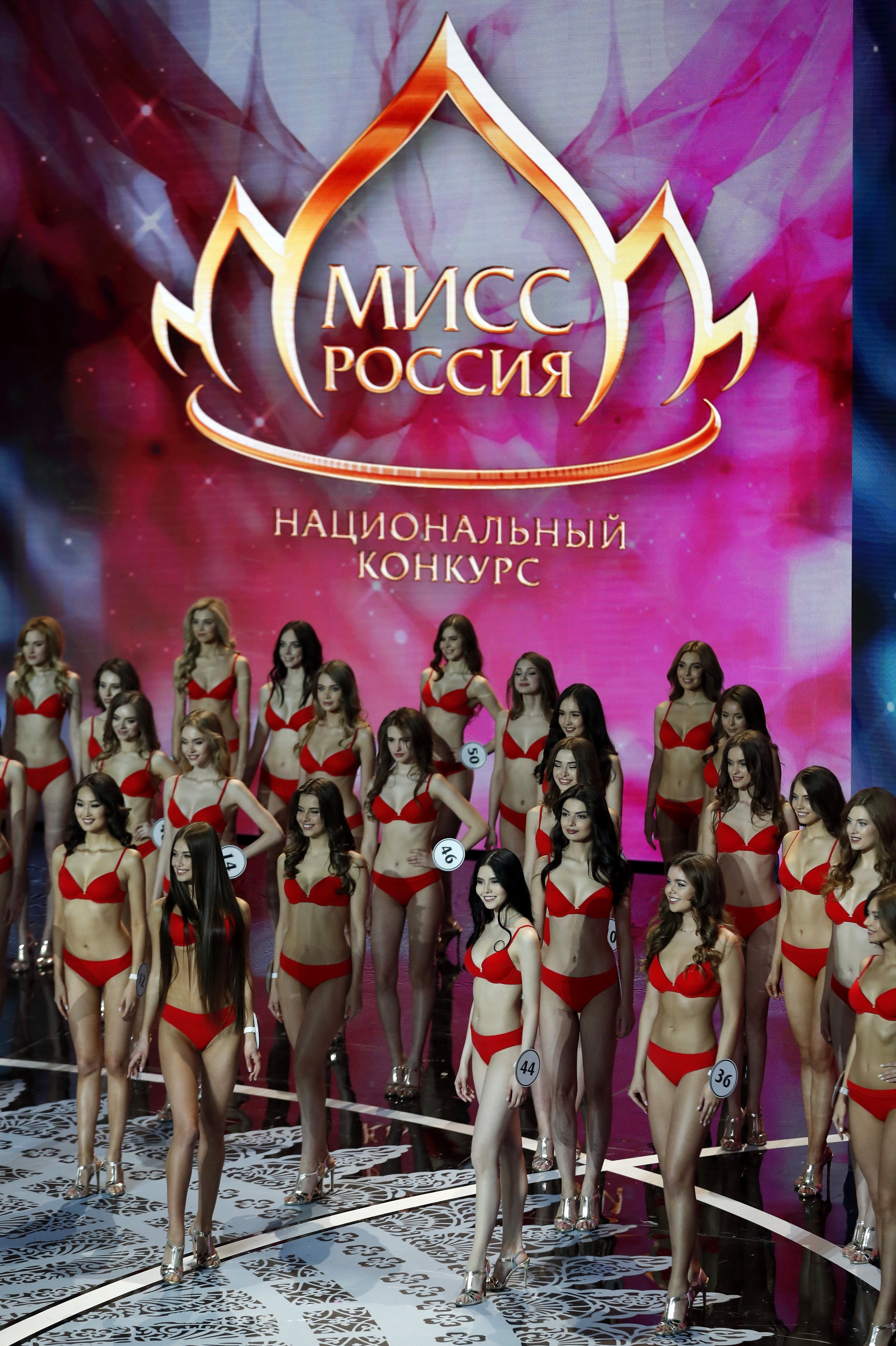 Így fest tűzpiros bikiniben az idei Miss Oroszország győztese – képgaléria