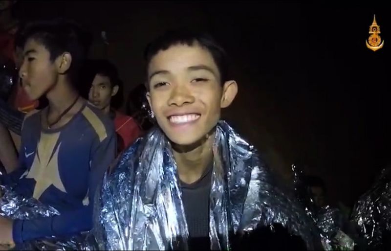 Döbbenetes felvétel került elő a thai gyerekek mentéséről – videó