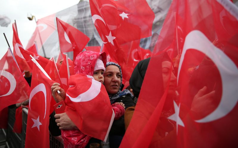 Kémeket fogtak Isztambulban