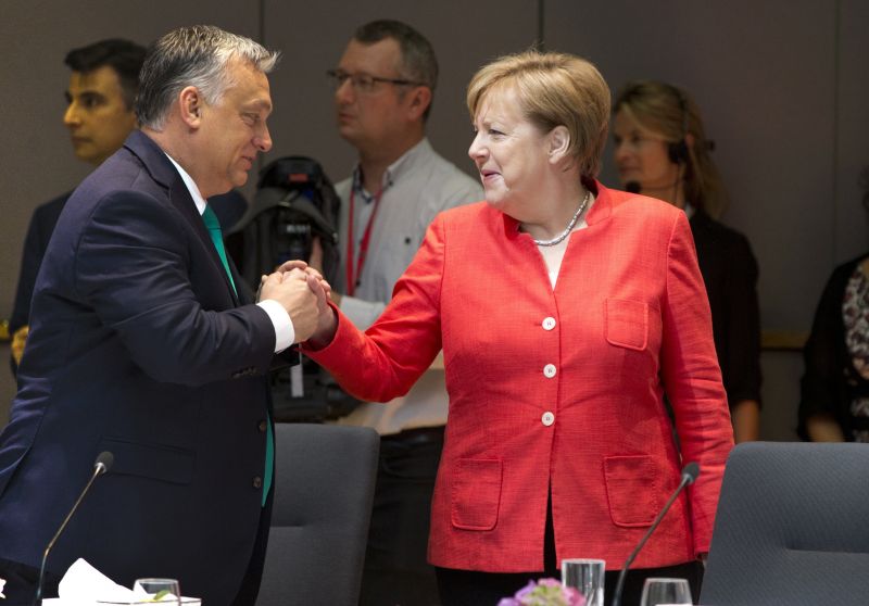 Magyarország nem köt megállapodást Németországgal, amíg Ausztria ezt meg nem teszi – ebben egyezett meg Orbán az osztrák kancellárral