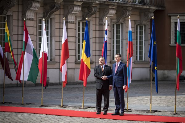 Orbán: most meg kell védeni Európát! – videó