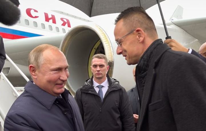 Megérkezett Putyin – fotó