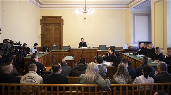 Budaházy-ügy: beismerte bűnösségét az egyik vádlott