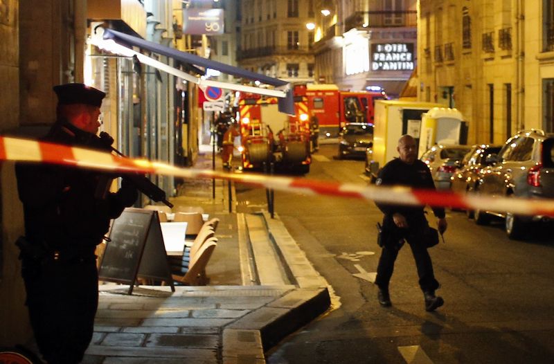 Nincs magyar érintettje a szombati párizsi késes merényletnek