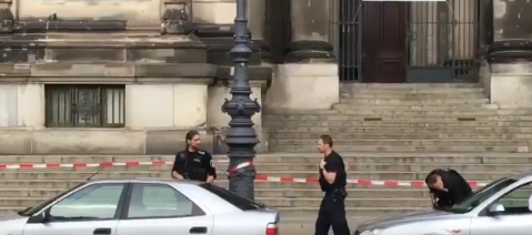 Meglőtt egy férfit egy rendőr a berlini Dómban