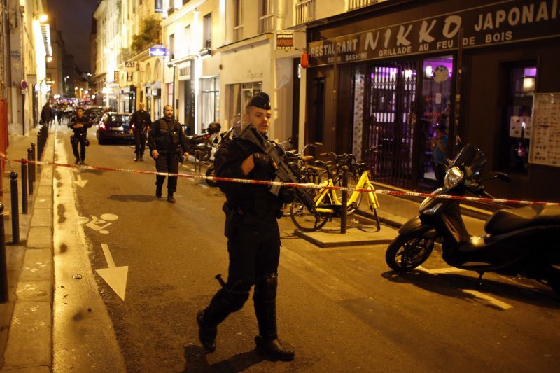 Cecsenföldön született a szombat esti párizsi késes támadás elkövetője