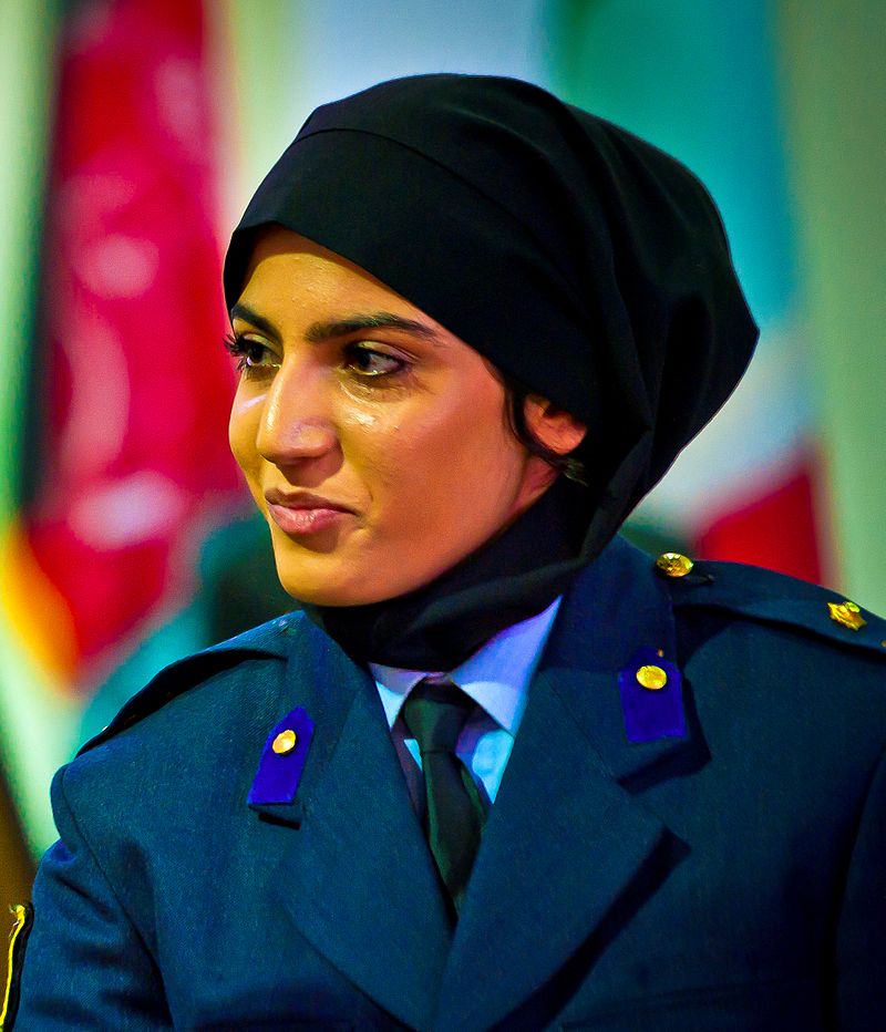 Megadta az Egyesült Államok a menedékjogot az első afgán női pilótának