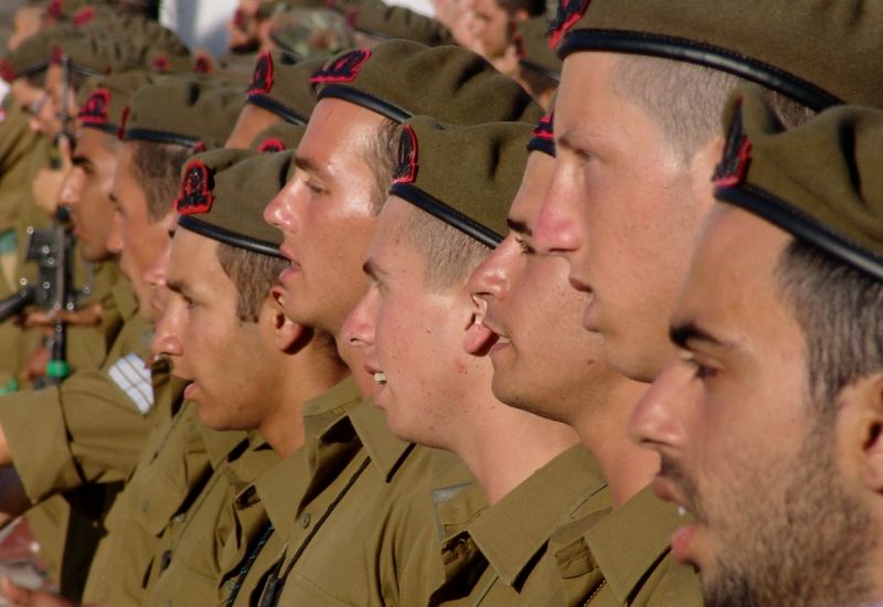 Az izraeli hadsereg többtucatnyi iráni célpontokat támad