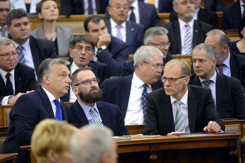 Fideszes főember: a bírák sok esetben korruptak, ítéleteket lehet venni