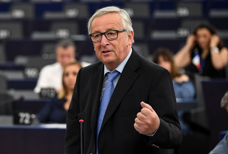 Juncker bízik benne, hogy az új kormány konstruktív szerepet fog játszani az EU-ban