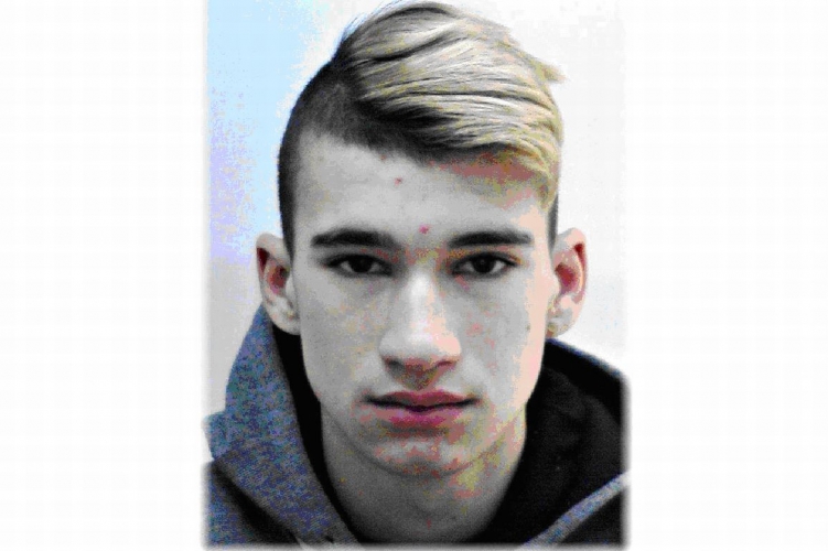 15 éves árva fiút keresnek a soproni rendőrök, az emberek segítségét kérik