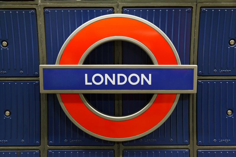 Kisebb robbanás volt egy londoni metróállomáson