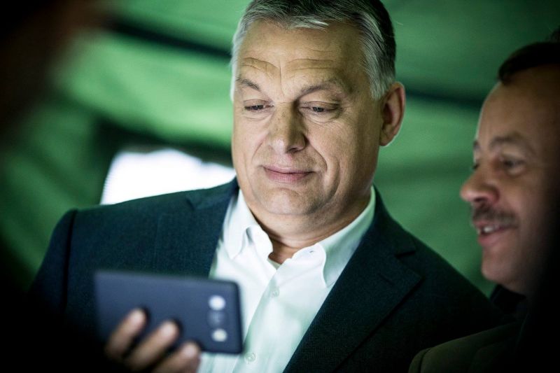 Orbán elárulta, hogy kinek szurkol a focivébén