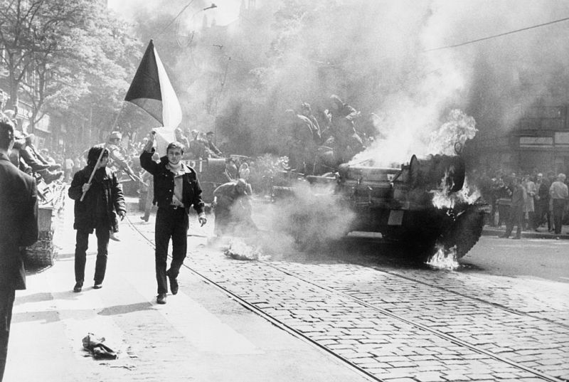 Diákként ugrott be Prágába 1968-ban – belecsöppent a szovjet bevonulásba