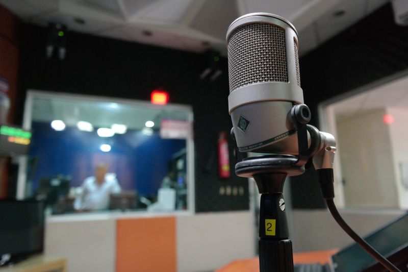 Médiatanács: pályázható egy paksi és két budapesti rádiós frekvencia