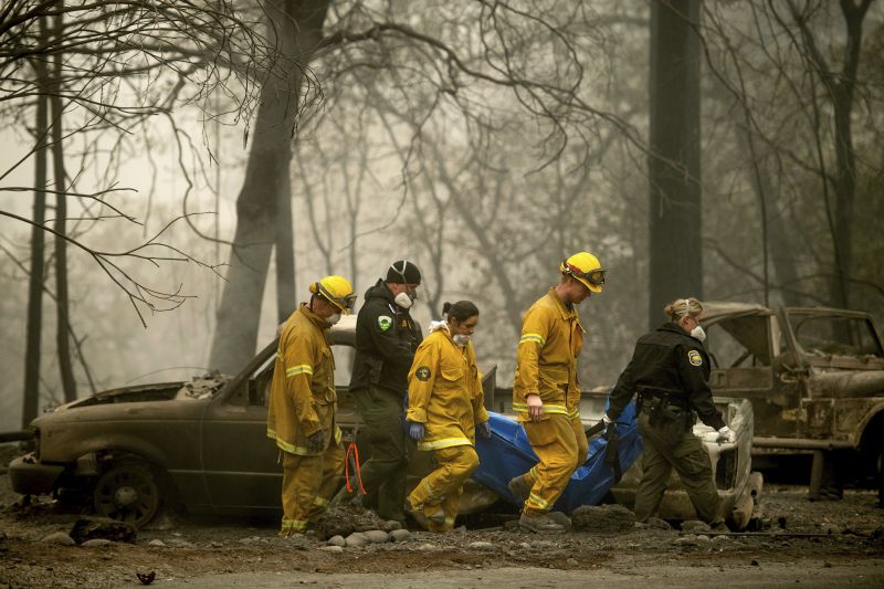 Újabb holttesteket találtak a kaliforniai tűzvész helyszínein