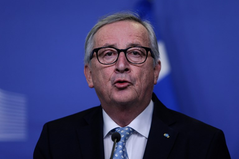 Juncker keményen kiosztotta a magyar és a román kormányt 