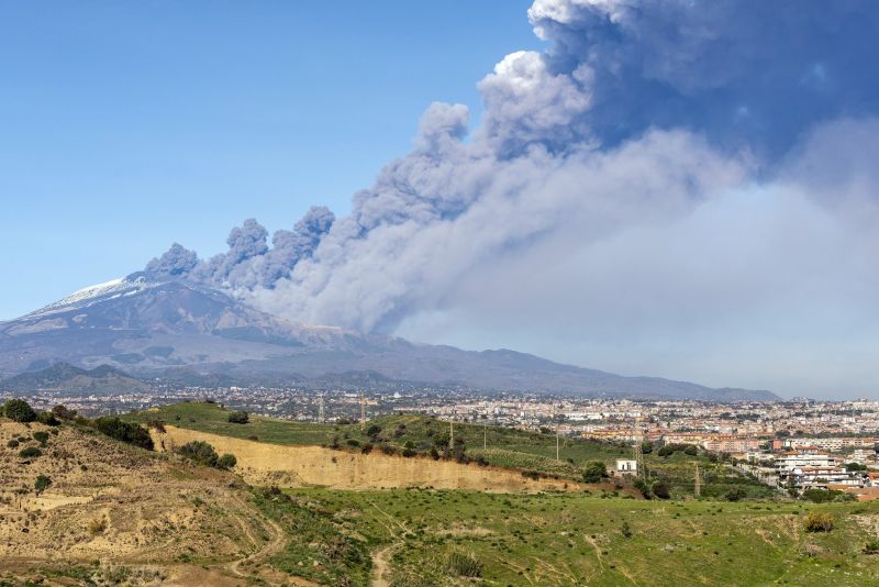 Két napja tart az Etna kitörése