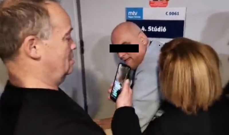 Adatvédelmi hatóság: nem mutathatták volna az MTVA-s biztonságiak arcát az ellenzéki Facebook videókban 