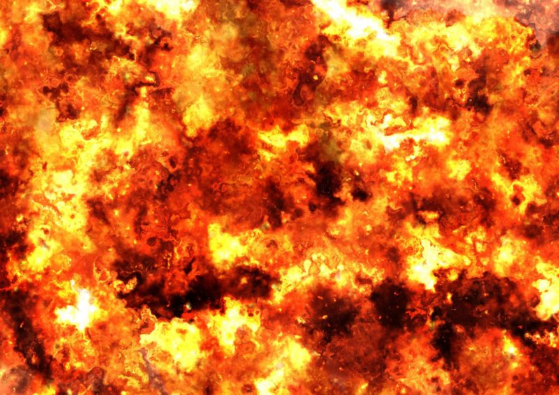 Baleset: több mint ezer tűzijáték robbant fel 