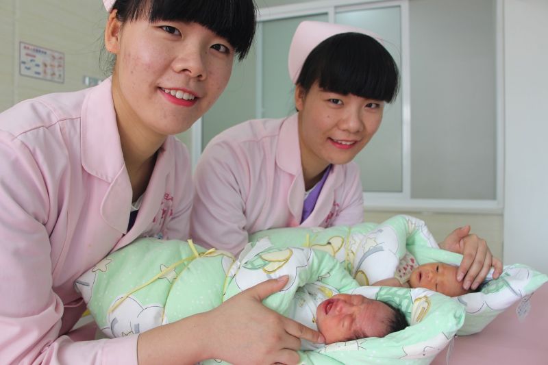 Kínai nők százai fizettek azért, hogy az Egyesült Államokban szülhessenek