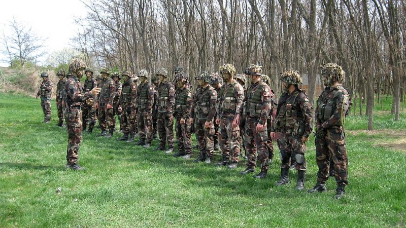 Honvédelmi miniszter: a Magyar Honvédségnek a térség legjobb haderejévé kell válnia