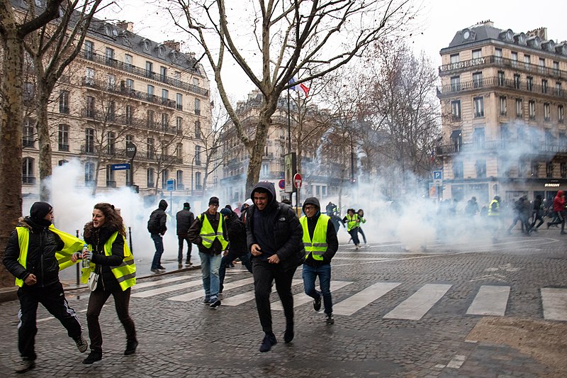 A francia nemzetgyűlés első olvasatban elfogadta a rendbontók eltiltását célzó törvényt