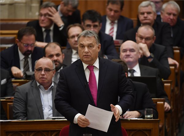 Orbán: a férfiak és a nők közötti különbséget nem tudjuk eltörölni