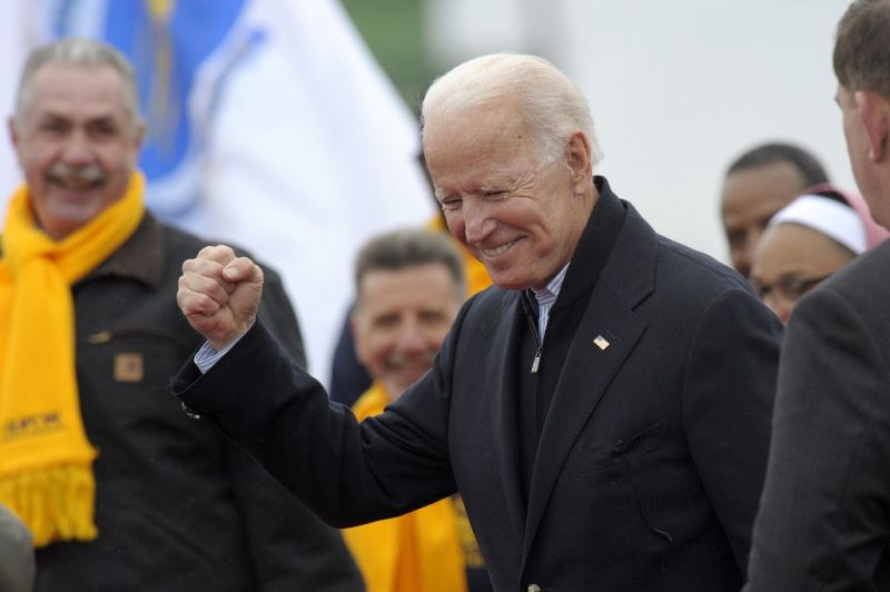 Biden egy nap alatt több mint hatmillió dollár adományt kapott a kampányára