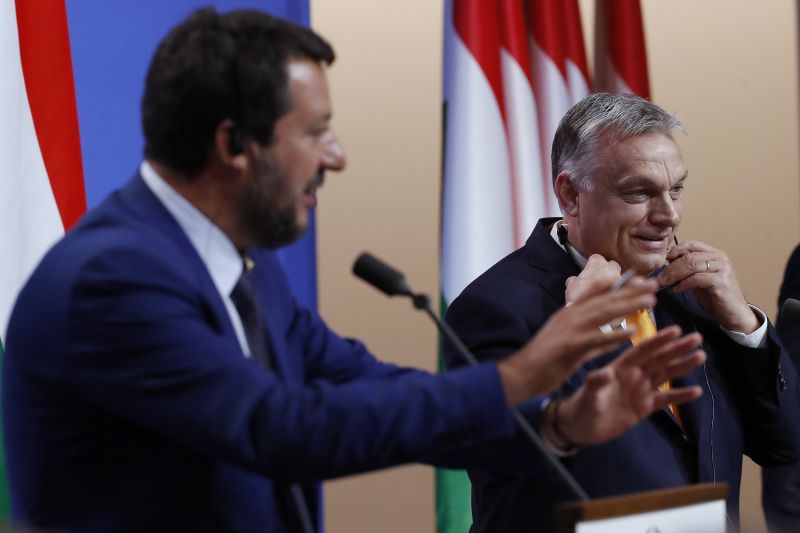 Salvini: "Orbán Viktor kormánya a határzárral eredményt ért el"