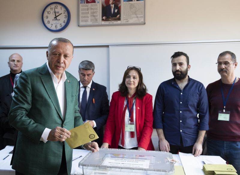 Az illiberalizmus ura nem bír veszíteni – ellenzéki lett a főpolgármester Isztambulban